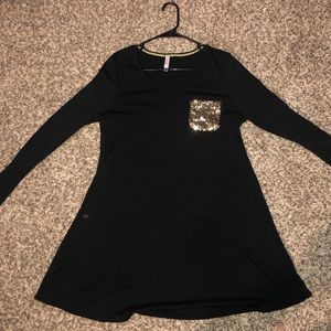 Black winter dress with sequin frocket